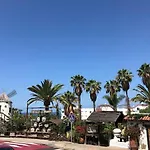 Endless Summer House (adults Only) Vandrerhjem
