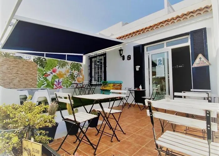 Hostel Endless Summer House (adults Only) *