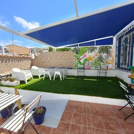 Endless Summer House Vandrerhjem Costa Adeje (Tenerife)