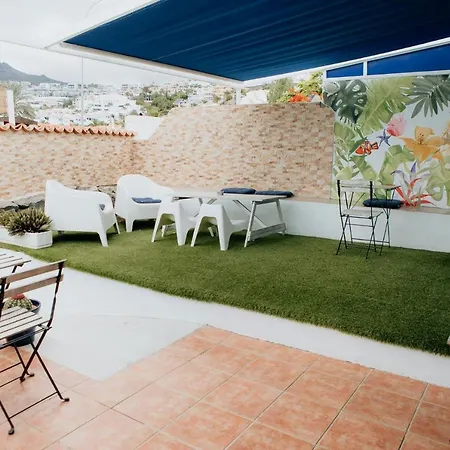 Endless Summer House