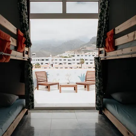 Endless Summer House Vandrerhjem Costa Adeje (Tenerife)